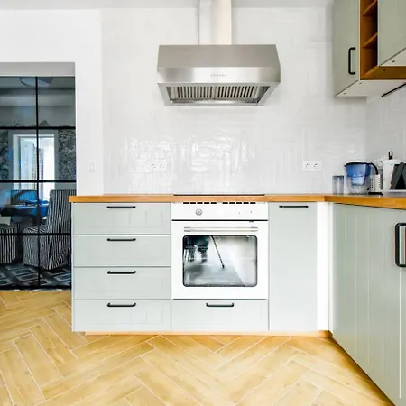 For Those Who Want The Views And Style Appartement