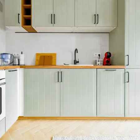 For Those Who Want The Views And Style Szófia