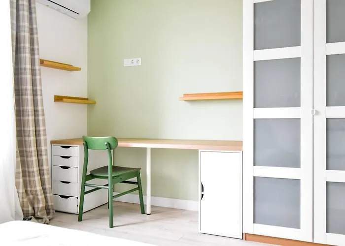 For Those Who Want The Views And Style Apartament *